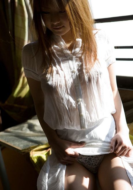 Minor Asian hottie is a teen model who likes to show off her naked body