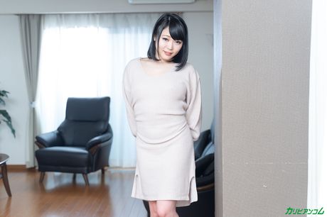 Yui Kawagoe Non Stop XXX for 180min : She is so wet down there