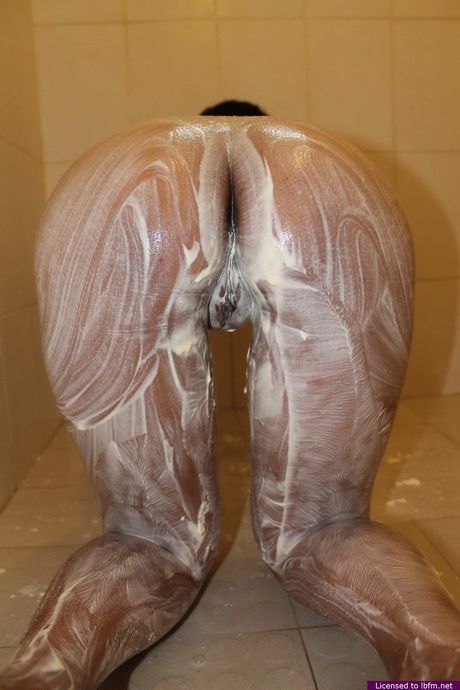 Asian teen amateur girl strips and shows her perfect booty and tits in the pool