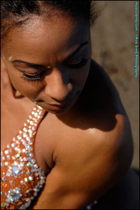 Stacy Simons in WOW Factor