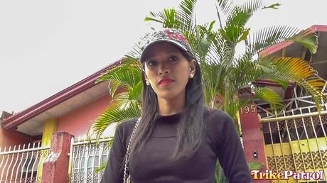 Amateur Asian girl Rose gets her hairy pussy licked and her ass fucked