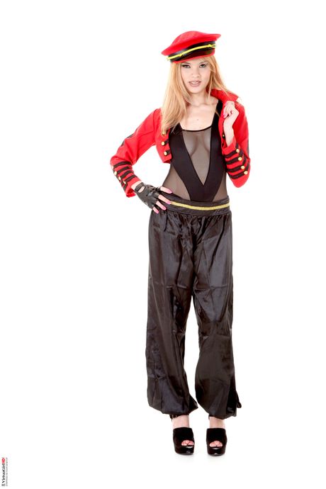 Miyuki Son / Cutting Edge Fashion | iStripper gallery